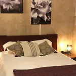 Vista Retreat *