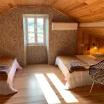 Vista Retreat *
