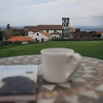 Villa Vista Retreat *